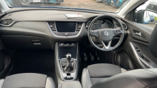 Vauxhall Grandland X 1.2 Turbo SRi Nav 5dr Petrol Hatchback